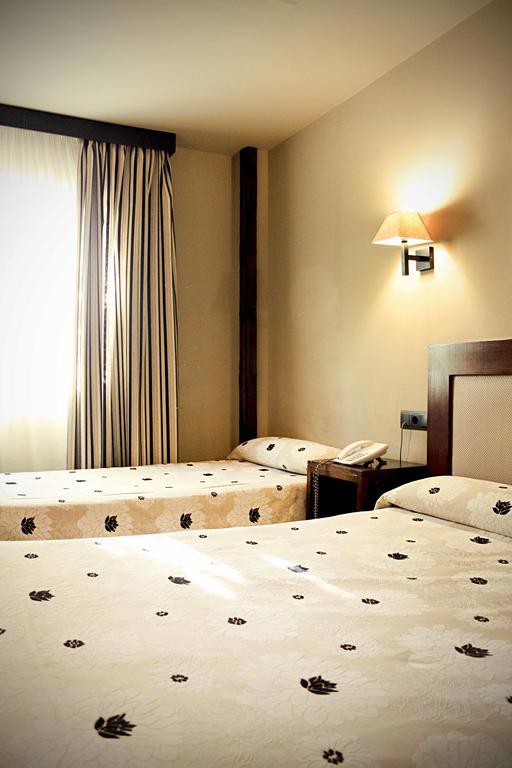 Hotel Zerbinetta Dílar Eksteriør billede